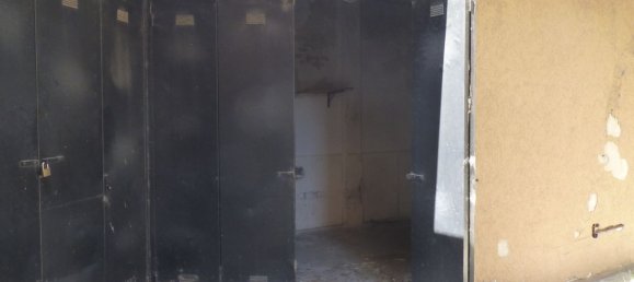  مرآب في Trezzano sul Naviglio, Italy 12متر مربع رقم 139950 2