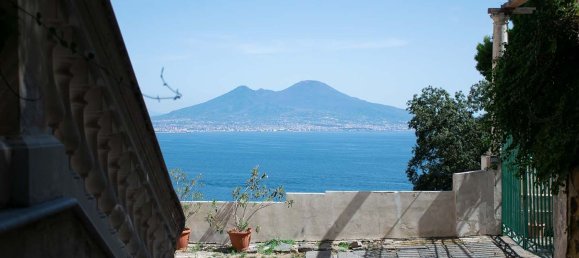 Apartamento de 2 habitaciónes en Naples, Italy No. 203872 5