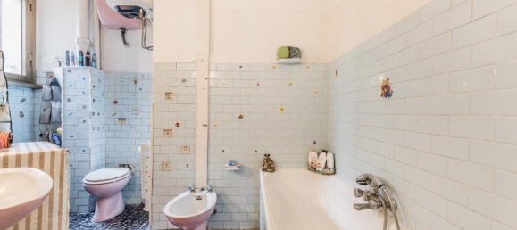 4غرفة شقة في Rome, Italy رقم 9285 8