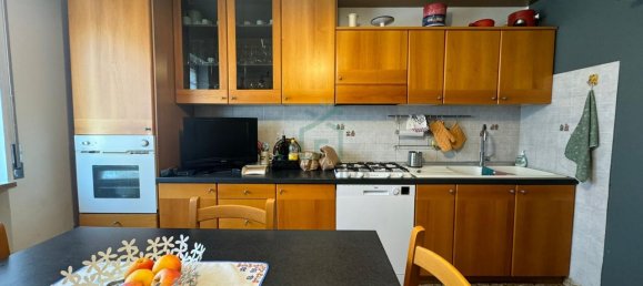 3 rooms House in Colognola ai Colli, Italy No. 236650 5