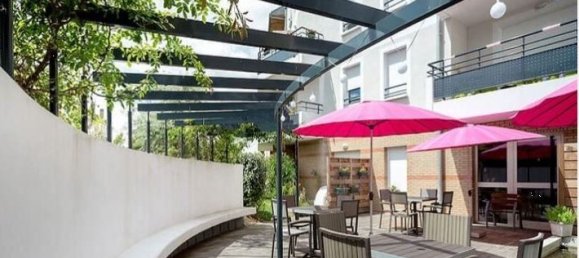 1 bedroom Apartment in Luce, France No. 270600 3