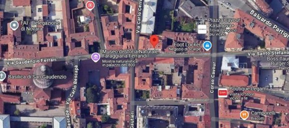 11 rooms Apartment in Novara, Italy No. 202133 4