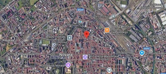 11 rooms Apartment in Novara, Italy No. 202133 5