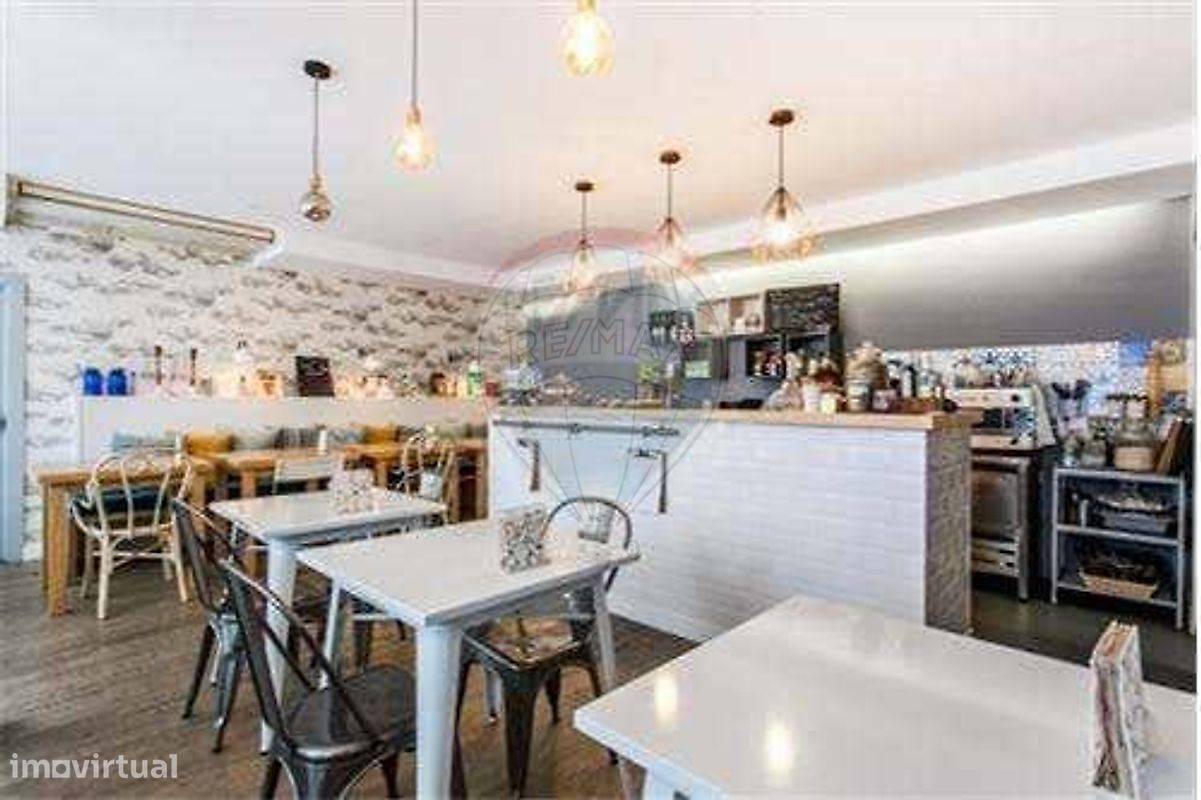 Gewerbliche Immobilie in Lisbon, Portugal 74m², Nr. 253362