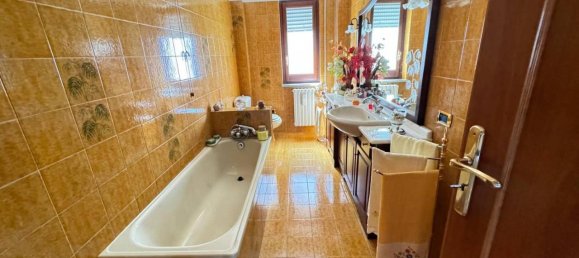 5 rooms Apartment in Pianopoli, Italy No. 17792 13