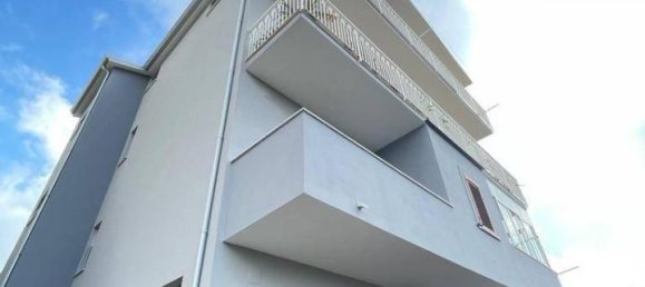 5 rooms Apartment in Pianopoli, Italy No. 17792 20