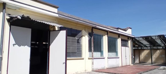 2 rooms Warehouse in Brescia, Italy No. 353969 9