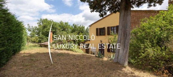 Дом с 4 спальнями в Лучиньяно, Италия № 195560 3