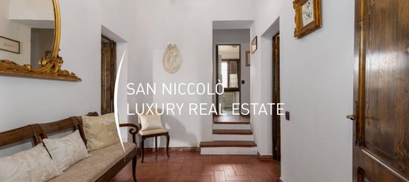 Дом с 4 спальнями в Лучиньяно, Италия № 195560 29