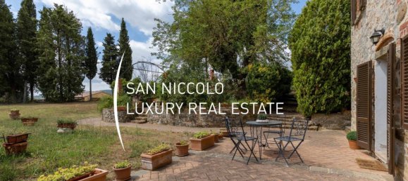 Дом с 4 спальнями в Лучиньяно, Италия № 195560 11