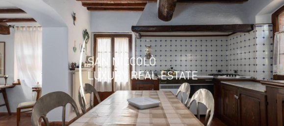 Дом с 4 спальнями в Лучиньяно, Италия № 195560 18