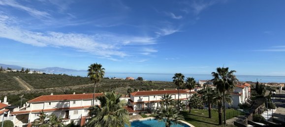 3 bedrooms Penthouse in La Duquesa, Spain No. 56251 20