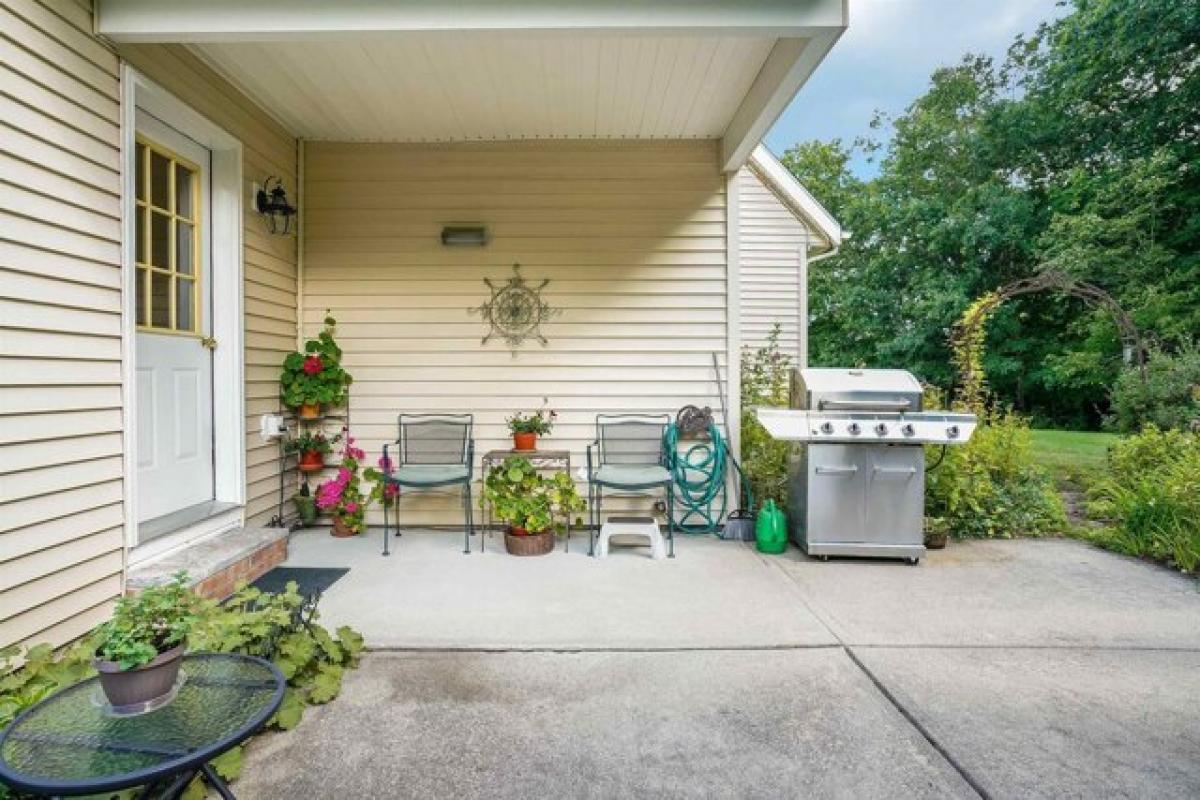 3 bedrooms House in New Ipswich, USA No. 408916