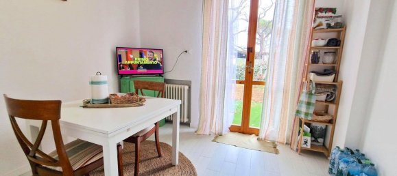 Villa de 6 dormitorios en Riccione, Italy No. 328021 16