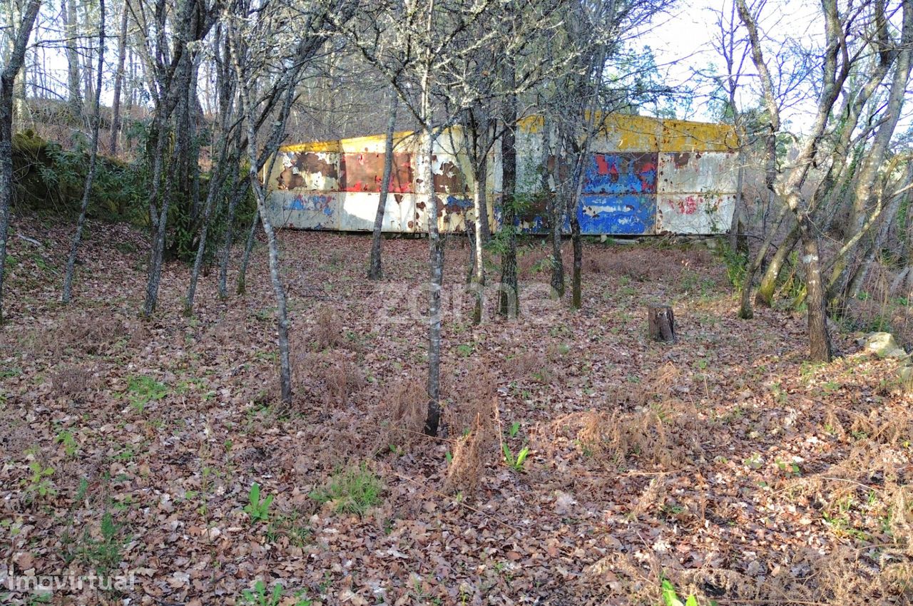 Земельный участок 1376м² в Калди, Португалия № 91222