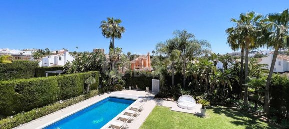 Вилла с 6 спальнями в Марбелья, Испания № 82206 33