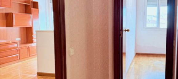 2 bedrooms Penthouse in Sant Feliu de Llobregat, Spain No. 135972 12