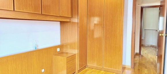 2 bedrooms Penthouse in Sant Feliu de Llobregat, Spain No. 135972 6