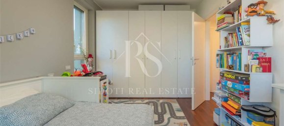 Apartamento de 3 divisões em Pioltello, Italy N.º 2579 32