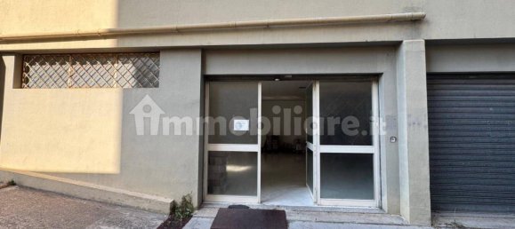 4 rooms Commercial property in Quartu Sant'Elena, Italy No. 308395 2