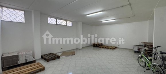 4 rooms Commercial property in Quartu Sant'Elena, Italy No. 308395 7