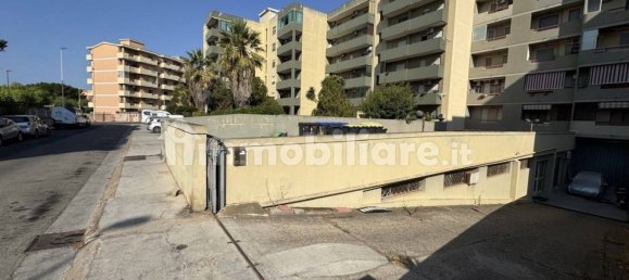 4 rooms Commercial property in Quartu Sant'Elena, Italy No. 308395 3