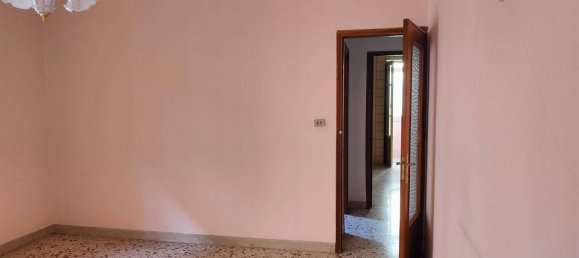4-salle Appartement à Belmonte Mezzagno, Italy No. 263446 8