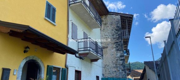 Квартира с 4 комнатами в Альгуа, Италия № 121962 2