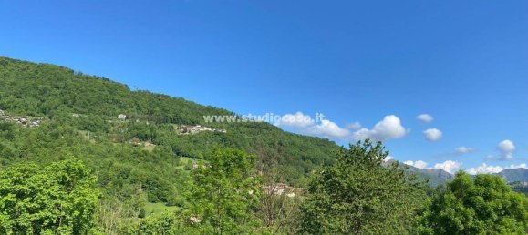 Квартира с 4 комнатами в Альгуа, Италия № 121962 12