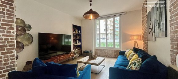 2 bedrooms Apartment in Grenoble, France No. 341935 3