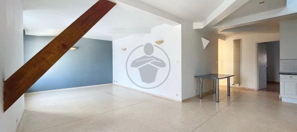 3 Schlafzimmer Wohnung in Saint-Quentin, France, Nr. 92482 3