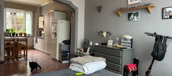 Edificio de 12 dormitorios en Comines, France No. 278410 2