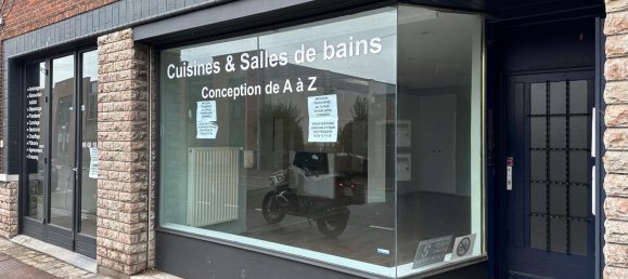 Edificio de 12 dormitorios en Comines, France No. 278410 4