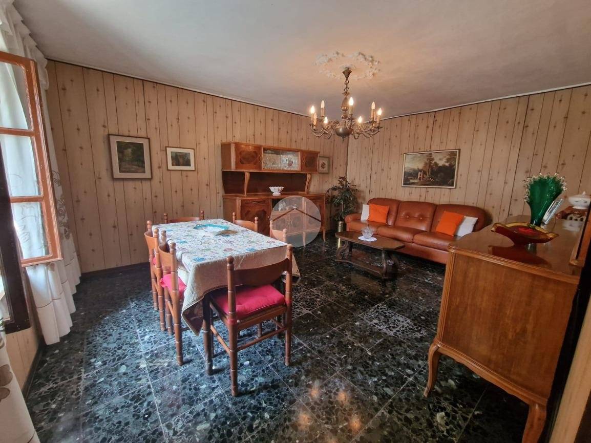 3 bedrooms House in Tigliole, Italy No. 320122