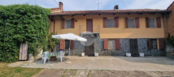 3 bedrooms House in Tigliole, Italy No. 320122 36