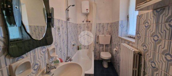 3 bedrooms House in Tigliole, Italy No. 320122 26