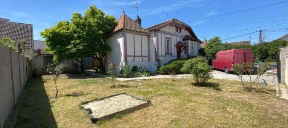 5 bedrooms House in Goussainville, France No. 169652 3