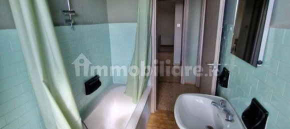 2 bedrooms Apartment in Mantua, Italy No. 343318 21