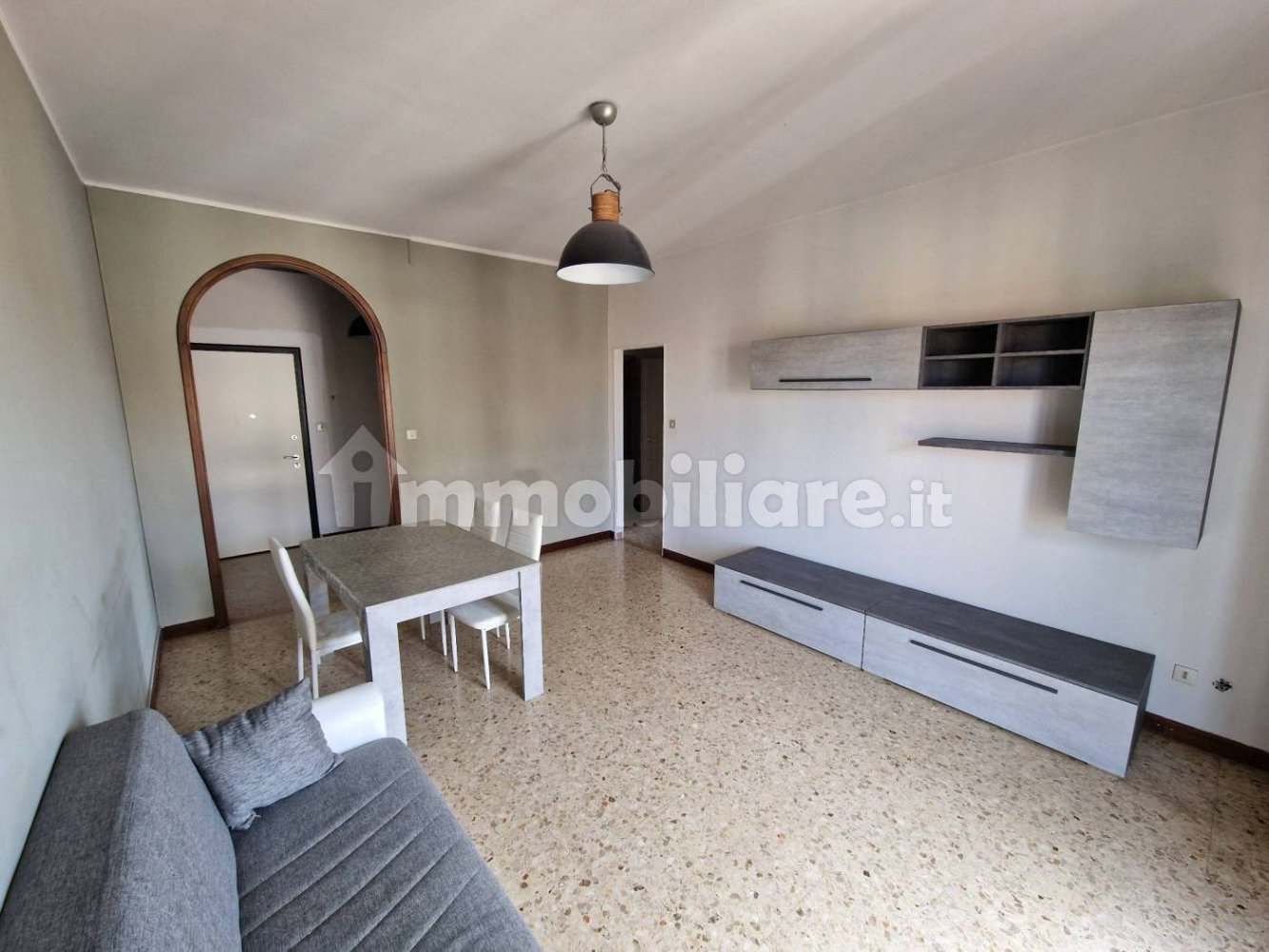 2 bedrooms Apartment in Mantua, Italy No. 343318