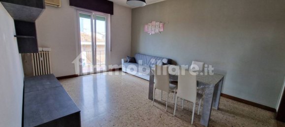 2 bedrooms Apartment in Mantua, Italy No. 343318 6