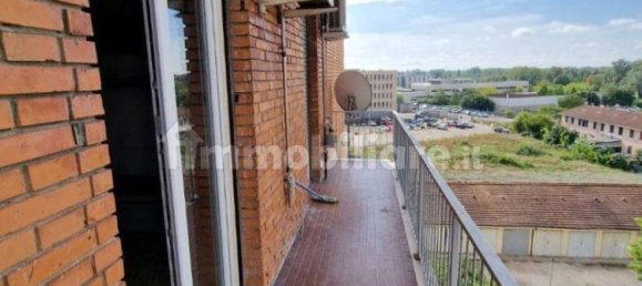 2 bedrooms Apartment in Mantua, Italy No. 343318 7