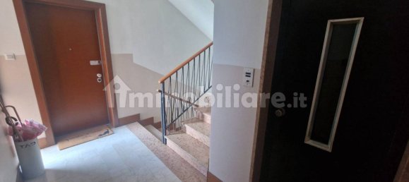 2 bedrooms Apartment in Mantua, Italy No. 343318 3