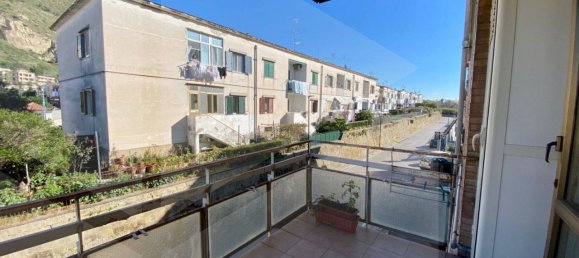 Apartamento de 8 divisões em Pozzuoli, Italy N.º 21476 19