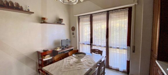 Apartamento de 8 divisões em Pozzuoli, Italy N.º 21476 14