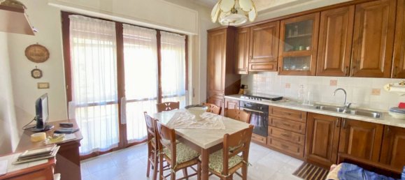 Apartamento de 8 divisões em Pozzuoli, Italy N.º 21476 16