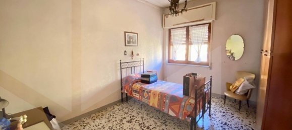 Apartamento de 8 divisões em Pozzuoli, Italy N.º 21476 24