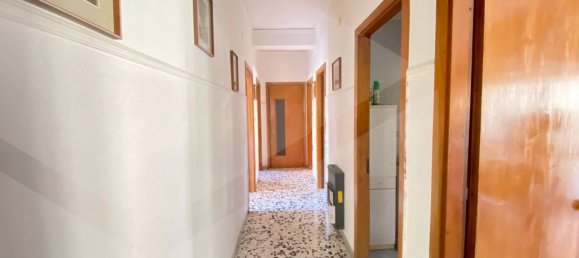 Apartamento de 8 divisões em Pozzuoli, Italy N.º 21476 10