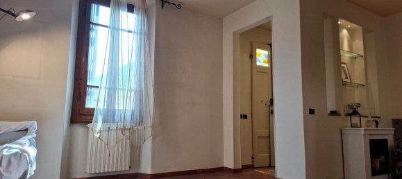 7 bedrooms Villa in Prato, Italy No. 347277 9