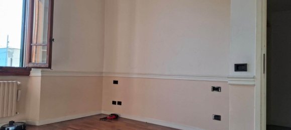 7 bedrooms Villa in Prato, Italy No. 347277 18