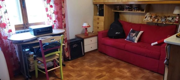 4 Schlafzimmer Wohnung in Rosignano Marittimo, Italy, Nr. 80320 9